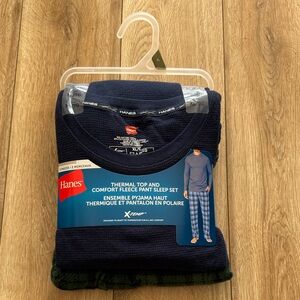 Hanes XL Dark Blue Top Green Plaid  BottomThermal Fleece Long Sleeve Pajama Set